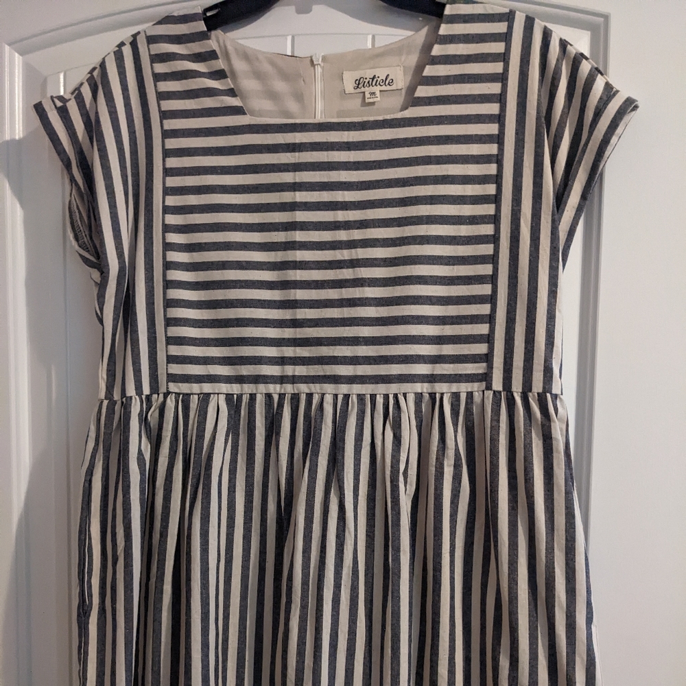 NWOT Listicle Mini Dress Size Medium